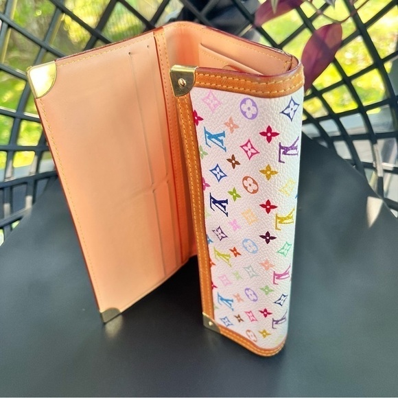 Louis Vuitton Murakami Multicolor Porte Trésor International Wallet w/chain - Picture 10 of 15